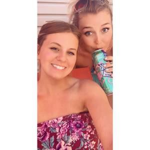 Meet your Posher, Brittney